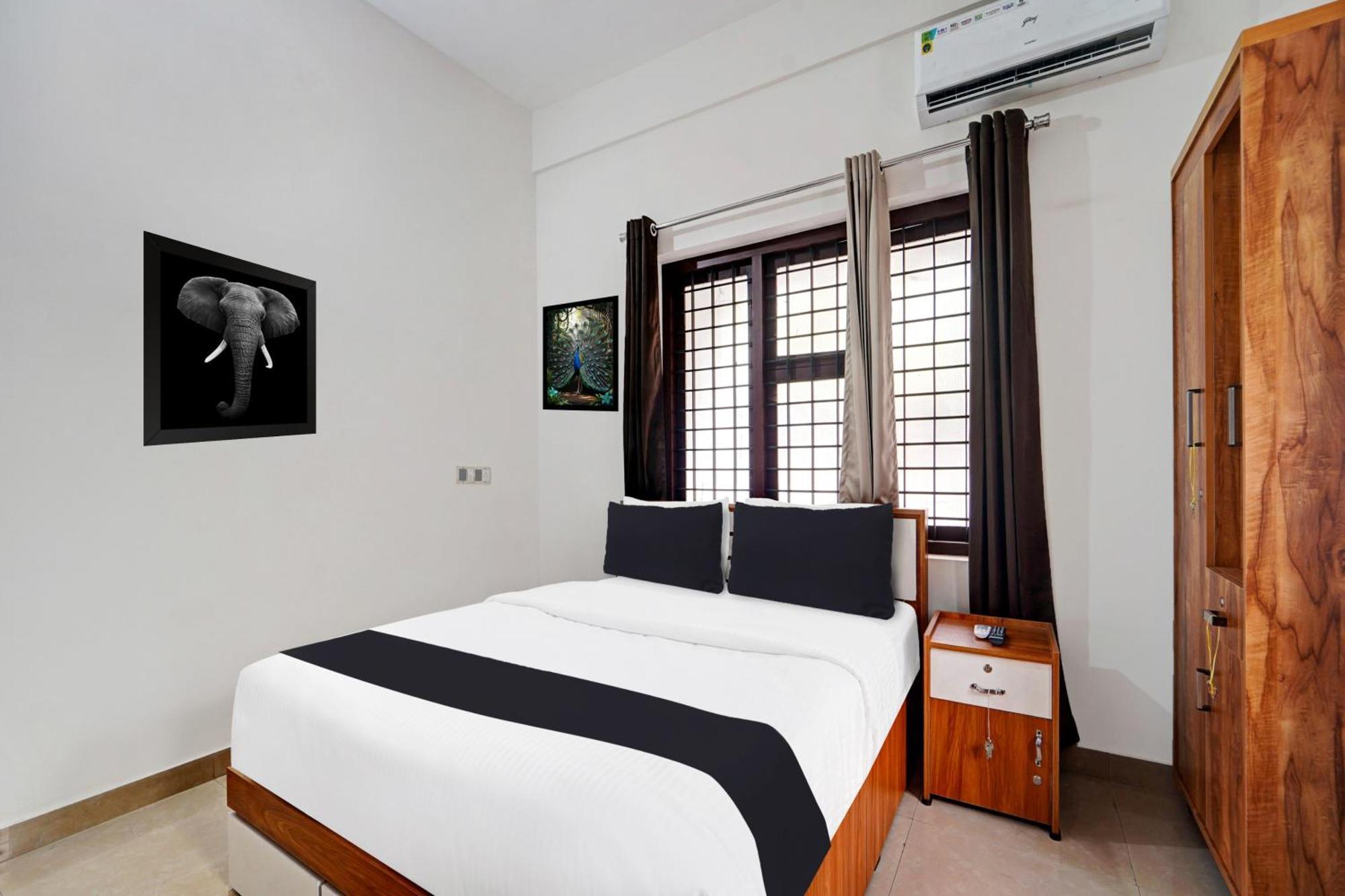 Super Hotel O West Hill Near Mietra Hospital Varakal Экстерьер фото